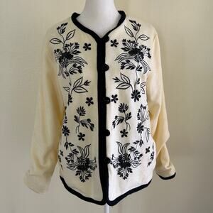 Vintage Gaff Jacket Button Front Embroidered Floral Cream Black Classic Evening